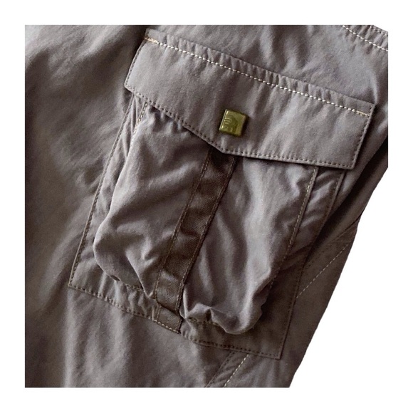 Mountain Hardwear Cargo Hiking Skirt Women's Size 12  Gray Nylon Travel A Line - Picture 6 of 10